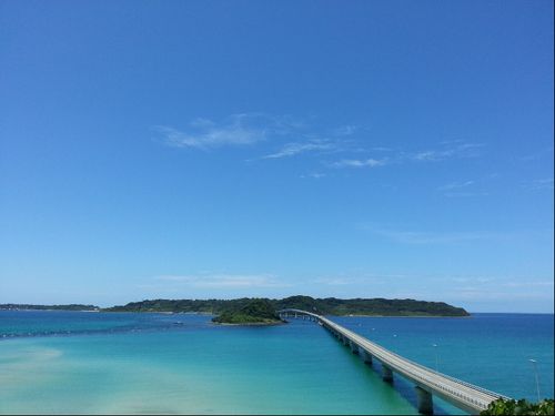 発祥の地、下関といえば、コバルトブルーの海と長さ1,780mを誇る角島大橋