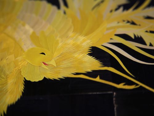 まるで本物の羽毛のような作品！！もちろん麦わらでできています（豊岡市継業バンクより転載）