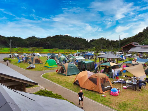 キャンプ好きの方はキャンプの準備も忘れずに！キャンプも併せてお楽しみください！