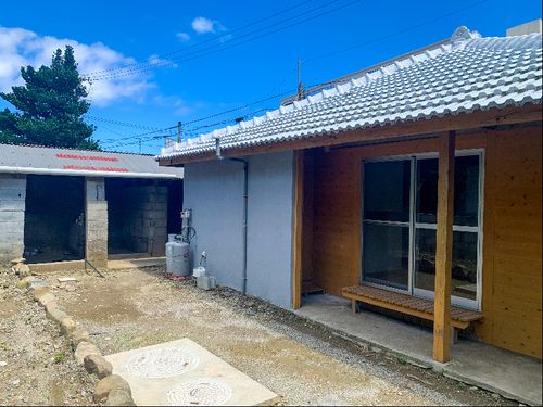 庭も付いている一戸建て。このエリアではとても貴重です。