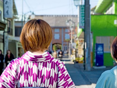 工女の服装でまちなか歩き