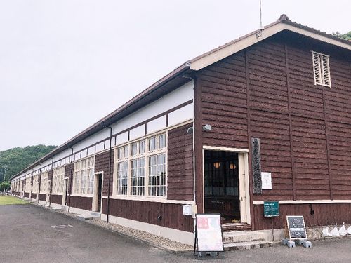 西予市の米博物館。109mの廊下で雑巾がけにチャレンジ！