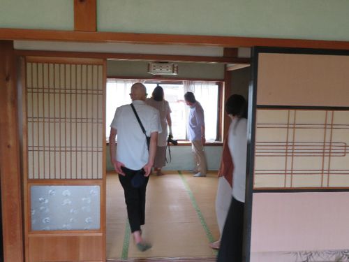 空き家内見に立ち会う