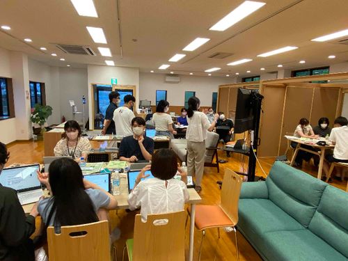 大学生のゼミの様子