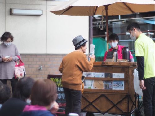 IDOBATAスタンド（仮）では町の方々とのたくさんのつながりが生まれました