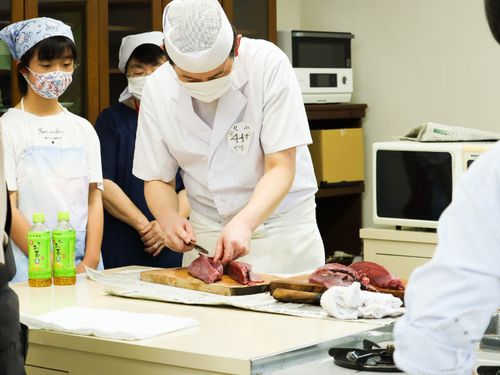 地元の魚店さんとのコラボして中学生向けにワークショップを行いました