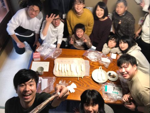 町の外でも町のイベントを開いてくれる
