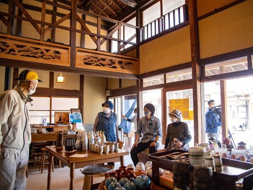 古三堂という交流の場をベースに様々な人と出会い、様々な話をしました