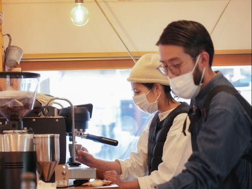 ご家族で移住し空き店舗をリノベーションしてお店をオープン