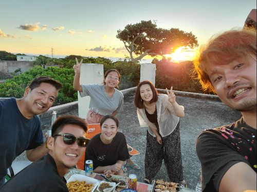 休日は、みんなでBBQを楽しんでリフレッシュ！