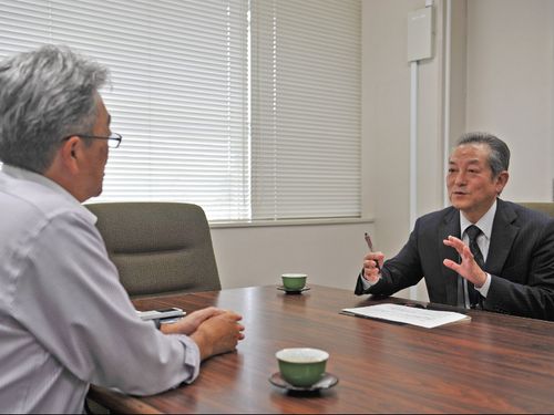 無料職業紹介所の仕事は移住コーディネーターと一緒に行います