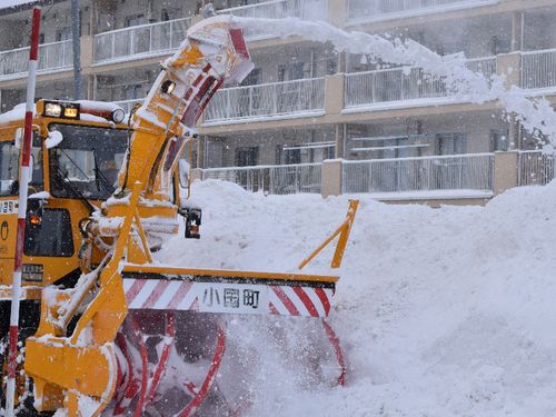 除雪車　車道の除雪