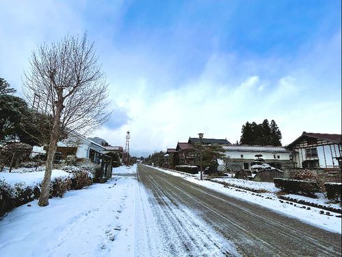 場所によっては車道はすぐに除雪されるので、意外と雪道怖くないです！