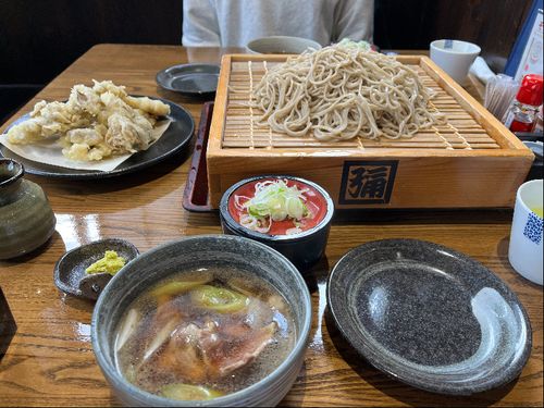 期間中は町の美味しいものも堪能してください🥢