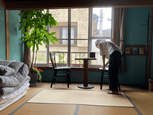 繁忙期は学生インターンのフォローも担ってもらいます