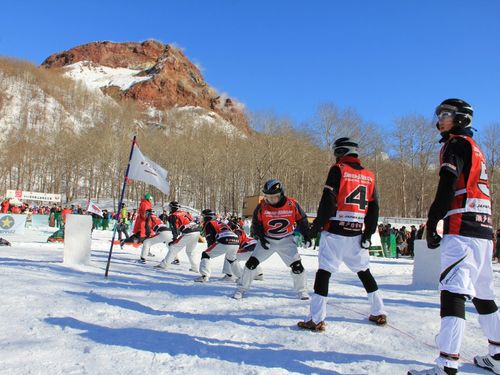昭和新山国際雪合戦大会は毎年白熱の戦いが！