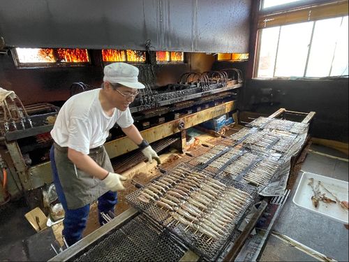 水産加工が盛んな町！昔ながらの製法で焼き上げられるニギス