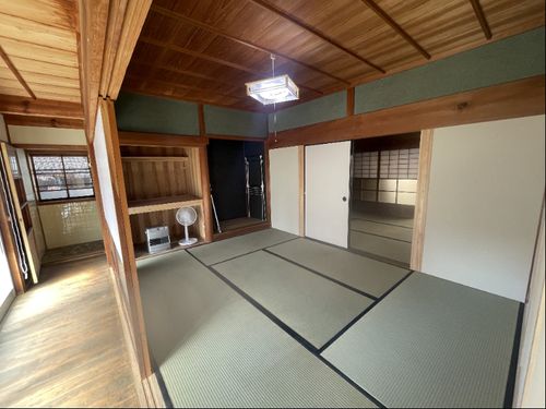 個室は４部屋を完備