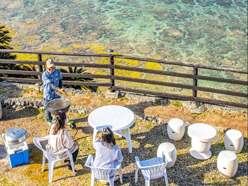 海を眺めながらのBBQも格別！