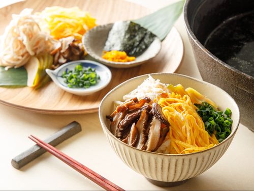 奄美大島で親しまれてきた郷土料理　鶏飯