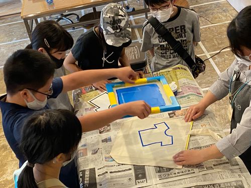 地元の小学生とものづくり！