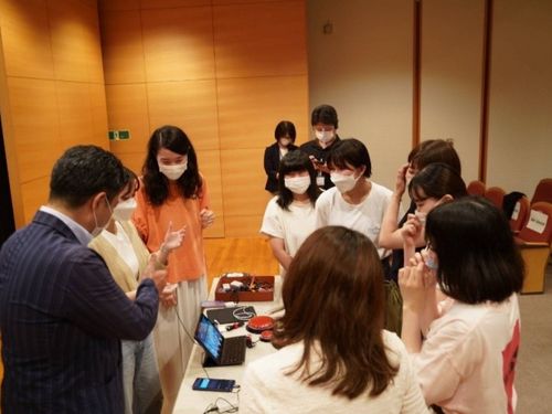 令和４年度に行った難病ＩＣＴサポーター養成研修の様子。学生が参加。