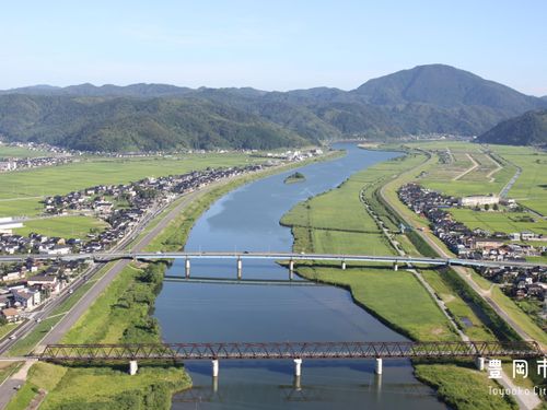 円山川