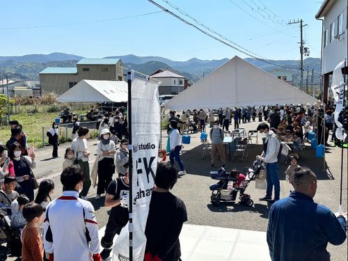 有志の会で開催した紀伊富田駅前イベントの様子②