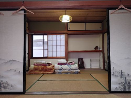 おばあちゃんちに来たような、懐かしく、落ち着く空間です