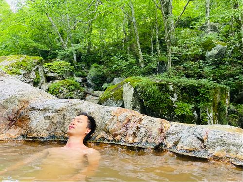キャンプ客や地域の人に人気の野湯「熊の湯」熊石にはこれ以外に3つの温泉施設も