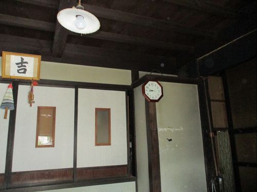 八幡浜市内の空き家（室内）