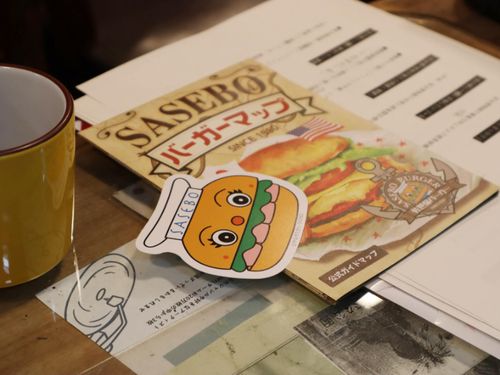 佐世保を代表するグルメとなった、佐世保バーガーや九十九島牡蠣のPRを展開した