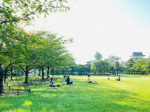 朝活♪お城ヨガ