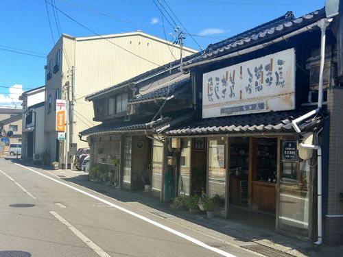古くからのまちなみが残る歴史ある地区です