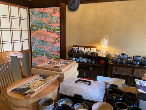 萩焼をやられている奥様と共に地域に溶け込み理想の暮らしを実現したいと思っています