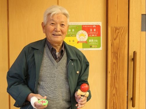 けん玉！コマ回し！メンコ！なつかしの「むかしあそび」