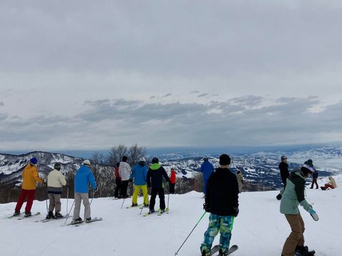 自由行動の日にスキーに行くこともオススメです⛷