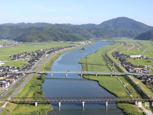 円山川
