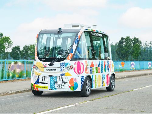 自動運転バス