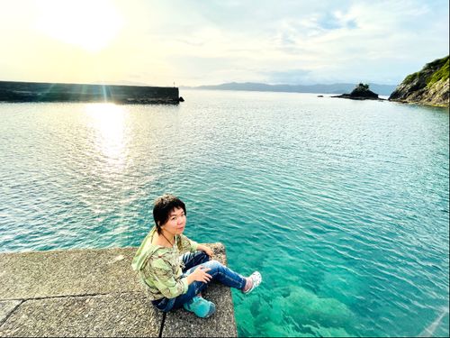 港で青や黄色の熱帯魚を眺めてぼ～っとしていたいにオススメ