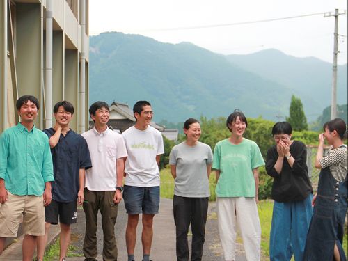 所属する職員(社員)は全員移住者。それぞれが様々な現場でそれぞれの得意を磨きます