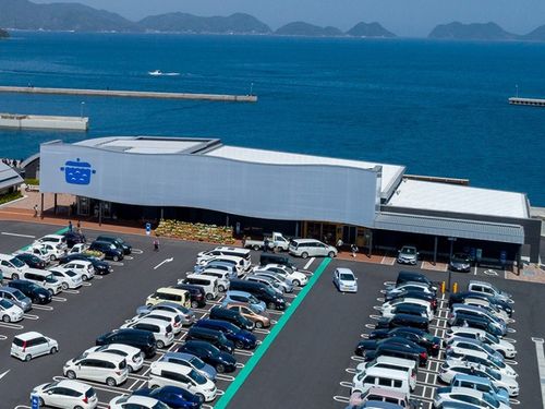 海辺の道の駅「センザキッチン」