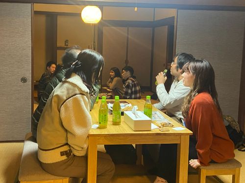 地域のみなさんとの交流会の様子（＠家島ハレテラス）