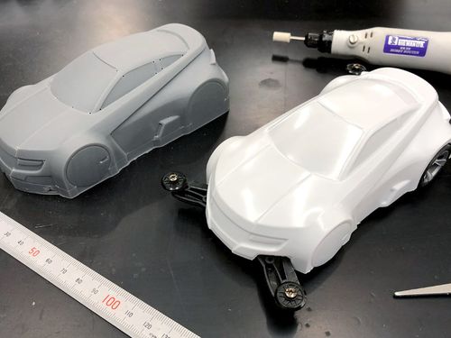3Dプリンター、レーザーカッター、など多彩な工作機器を備えた試作品作り