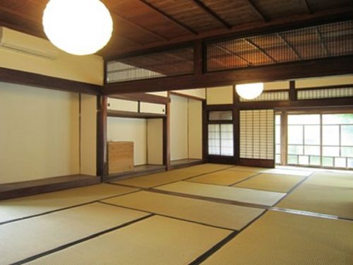 古民家の内部