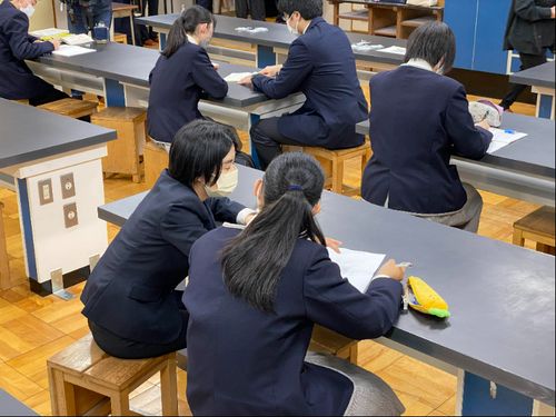 生徒一人ひとりに寄り添った指導をします。