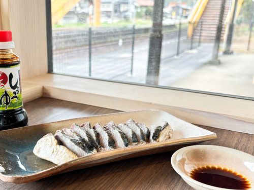 市内・市外の方から寄付いただいた萩焼を食器として使えます！