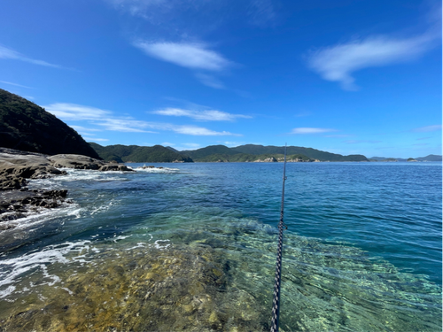 絶景の海を見ながらの釣りは格別です。