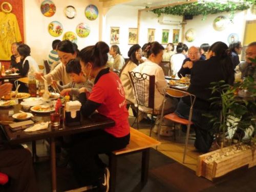 移住者と地域を結ぶ交流の場「朝ごはんの会」年に数回やってます
