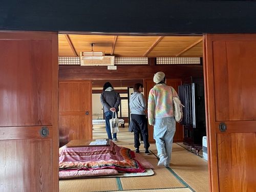 空き家活用イベント「こみけん。」の様子